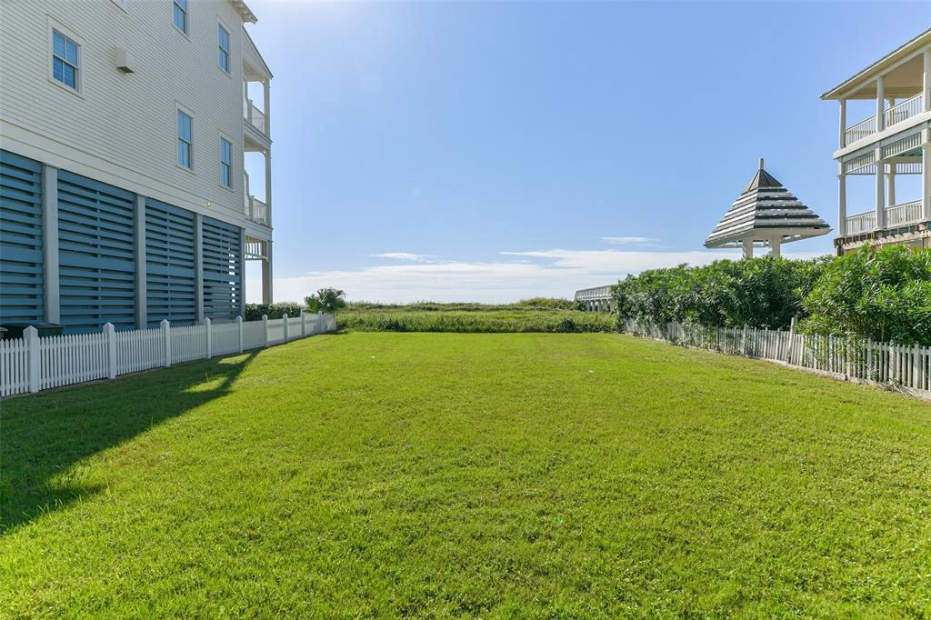 1717 Seaside Drive, Galveston, Texas, 77550, United States, ,Land,For Sale,1717 Seaside Drive,1635096