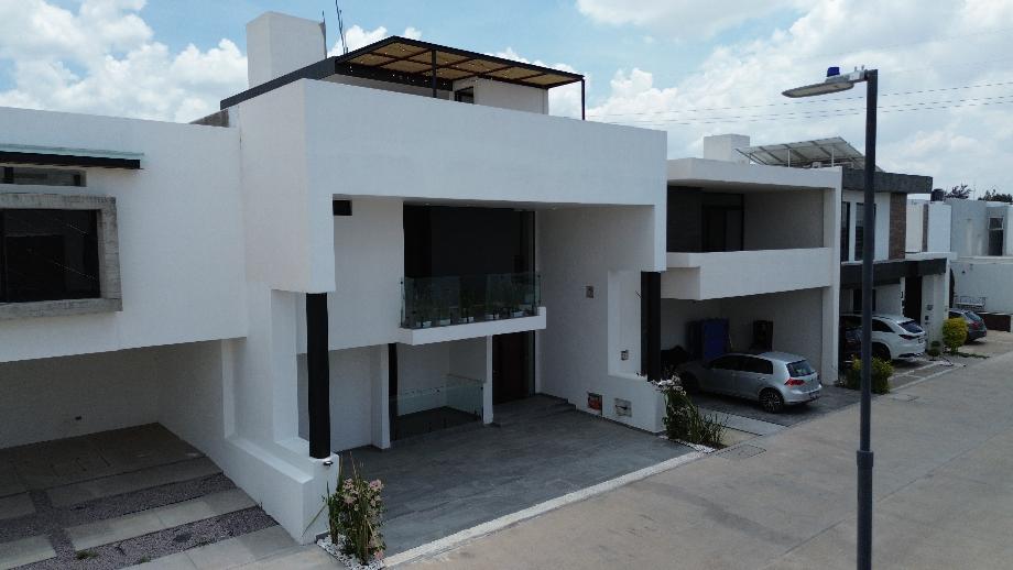 Aguascalientes, Aguascalientes, 20126, Mexico, 3 Bedrooms Bedrooms, ,4 BathroomsBathrooms,Residential,For Sale,1918342
