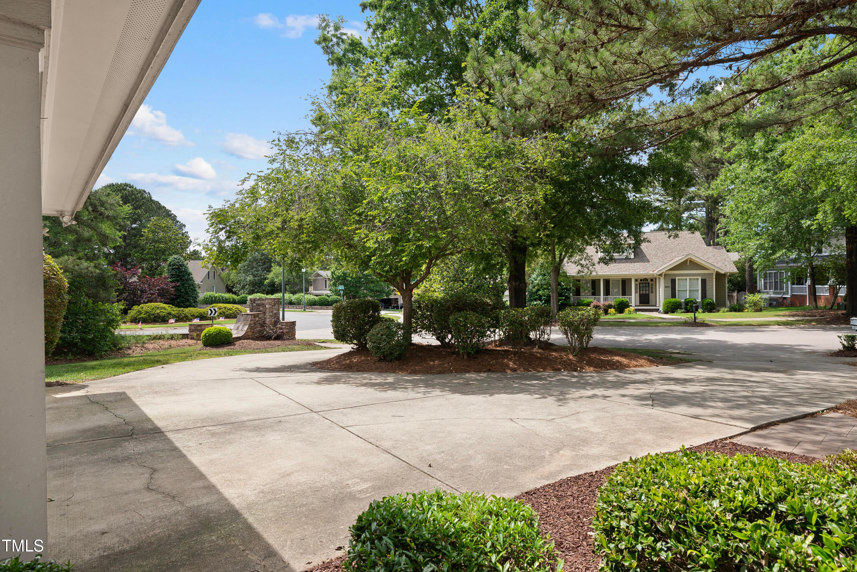 Wake Forest, North Carolina, 27587, United States, 5 Bedrooms Bedrooms, ,4 BathroomsBathrooms,Residential,For Sale,1838008