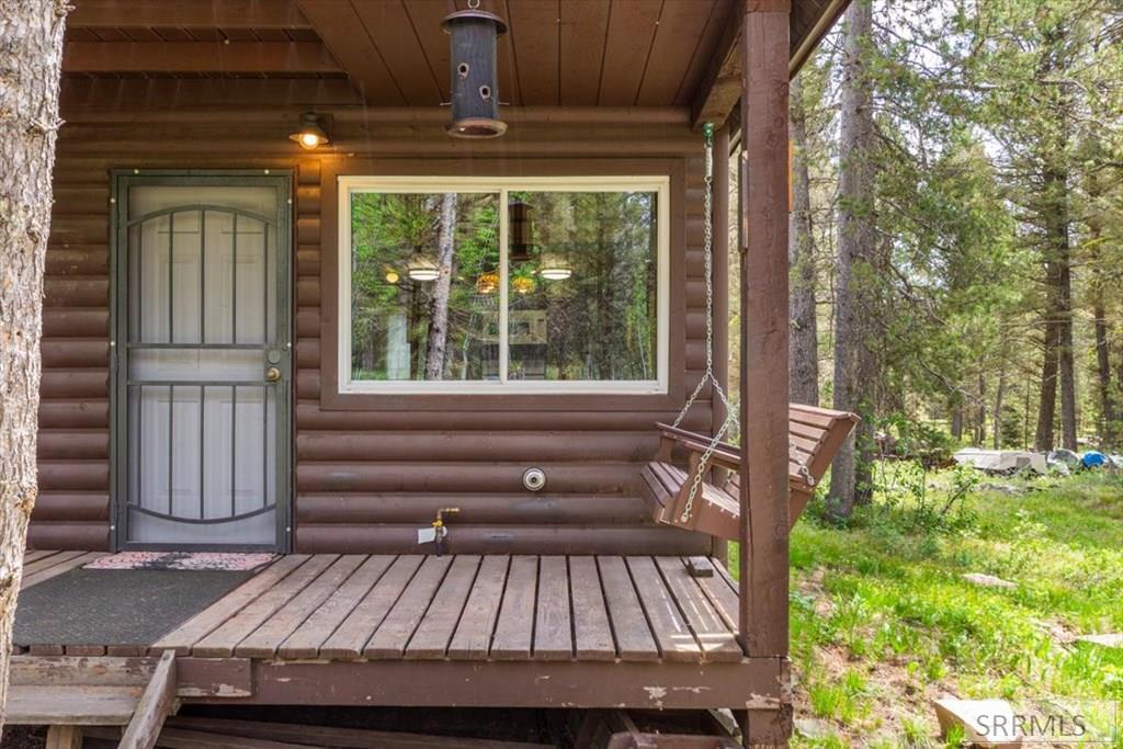 ISLAND PARK, Idaho, 83429, United States, 3 Bedrooms Bedrooms, ,2 BathroomsBathrooms,Residential,For Sale,2049198