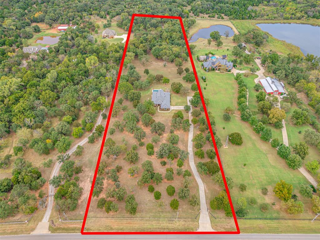 Jones, Oklahoma, 73049, United States, 4 Bedrooms Bedrooms, ,5 BathroomsBathrooms,Residential,For Sale,1987099