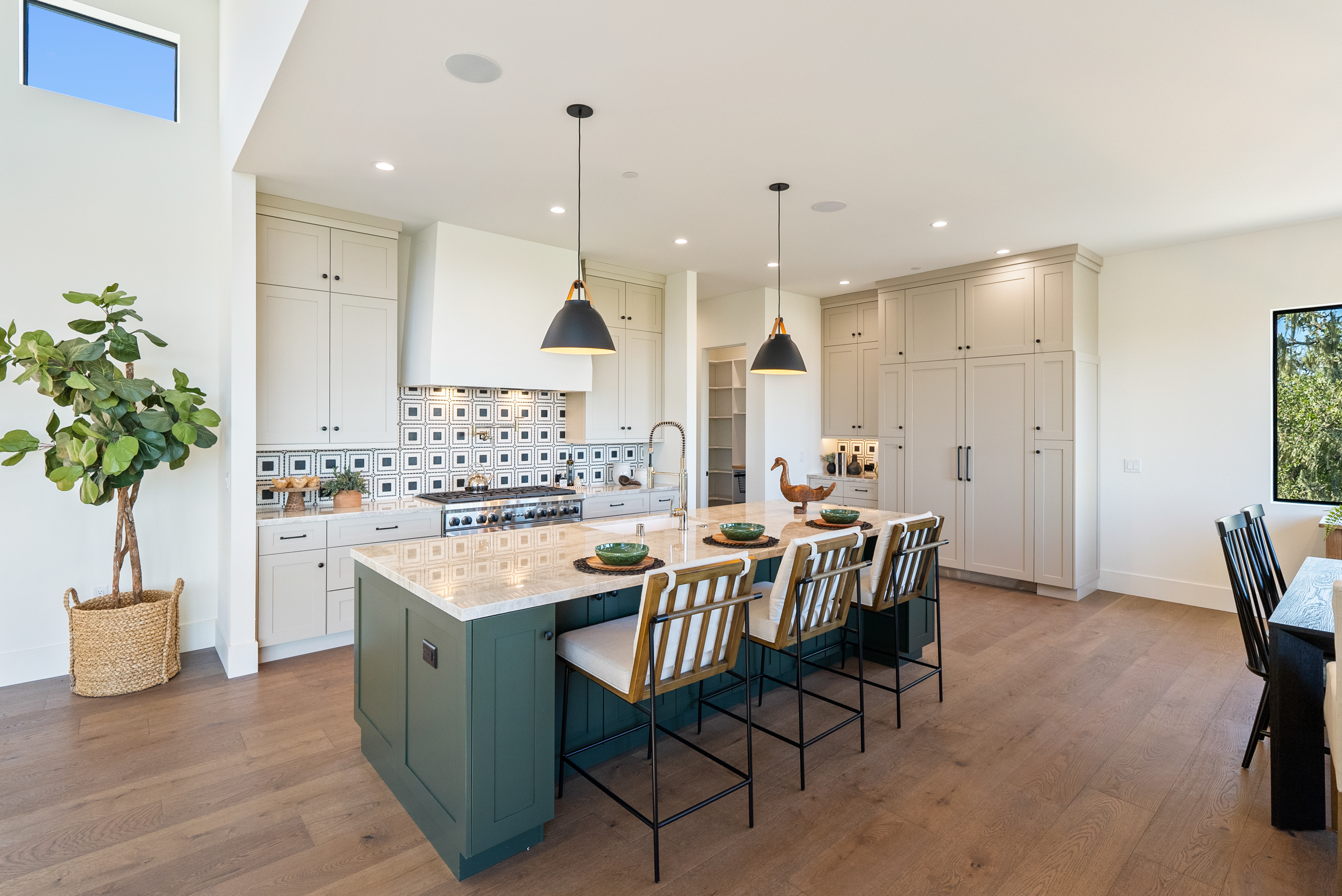  2220 Battering Rock - 物件實景