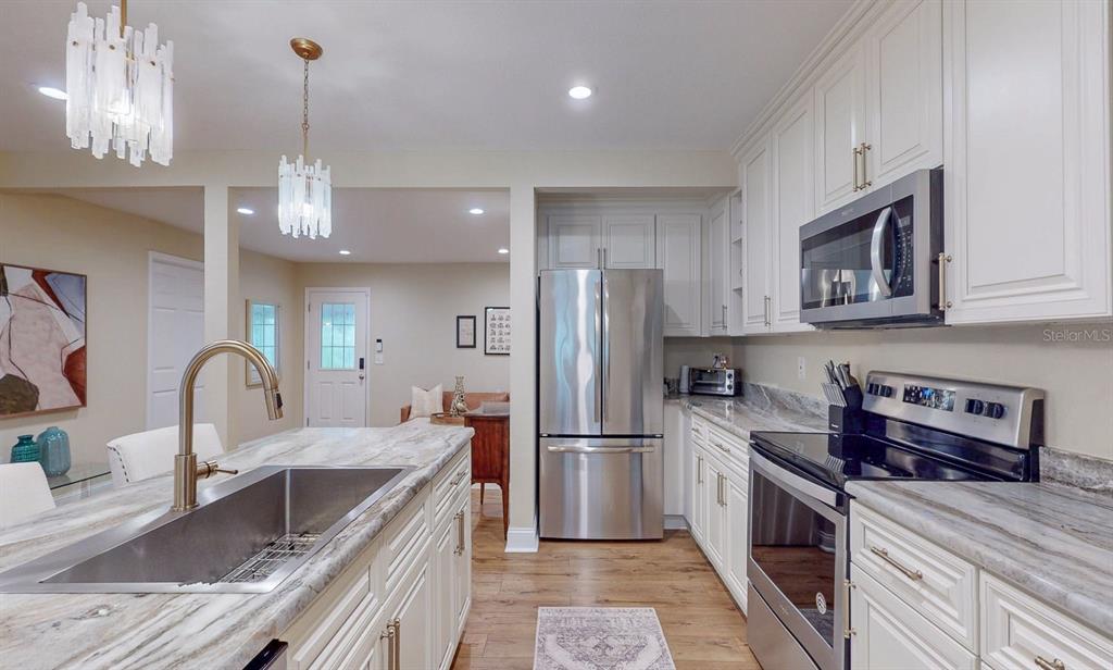 St Petersburg, Florida, 33713, United States, 3 Bedrooms Bedrooms, ,2 BathroomsBathrooms,Residential,For Sale,1985545