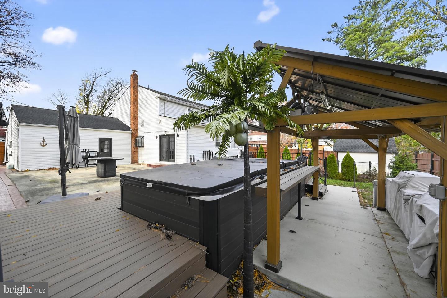 Cherry Hill, New Jersey, 08002, United States, 4 Bedrooms Bedrooms, ,4 BathroomsBathrooms,Residential,For Sale,1989087