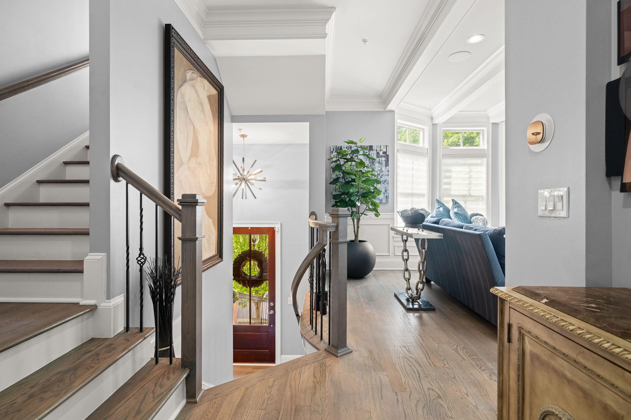  Exceptional Four Level European-inspired Townhome - 物件實景