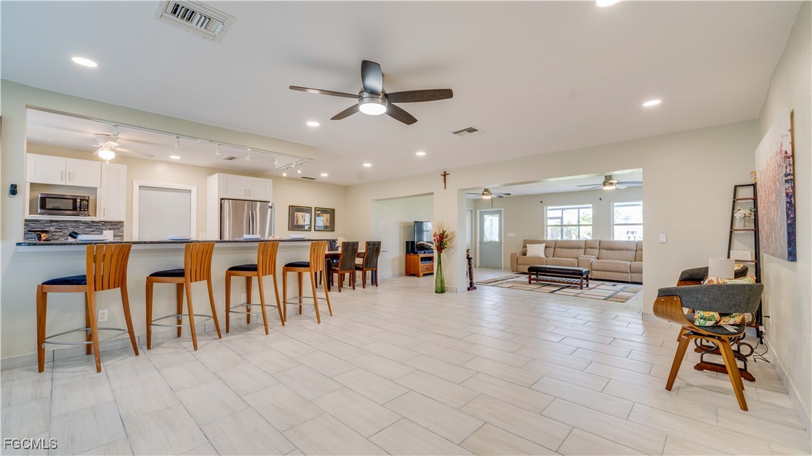 Cape Coral, Florida, 33904, United States, 3 Bedrooms Bedrooms, ,2 BathroomsBathrooms,Residential,For Sale,1973699