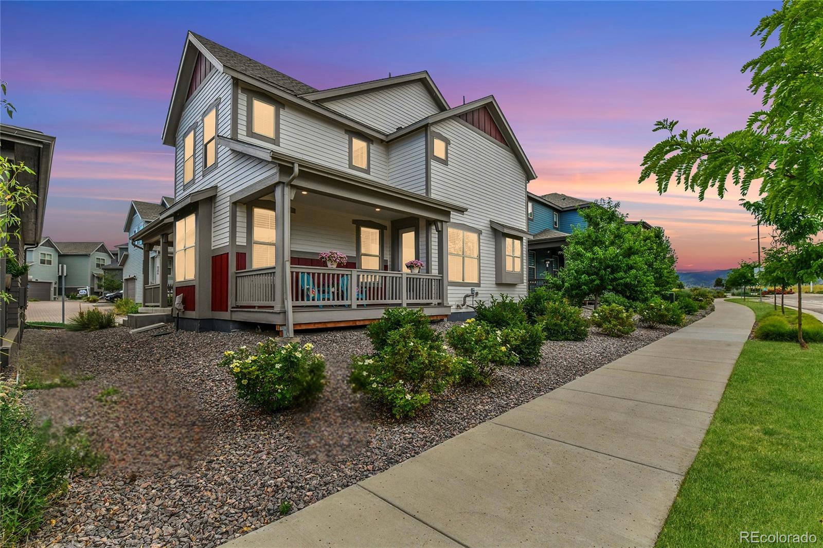 Littleton, Colorado, 80125, United States, 3 Bedrooms Bedrooms, ,3 BathroomsBathrooms,Residential,For Sale,1891675