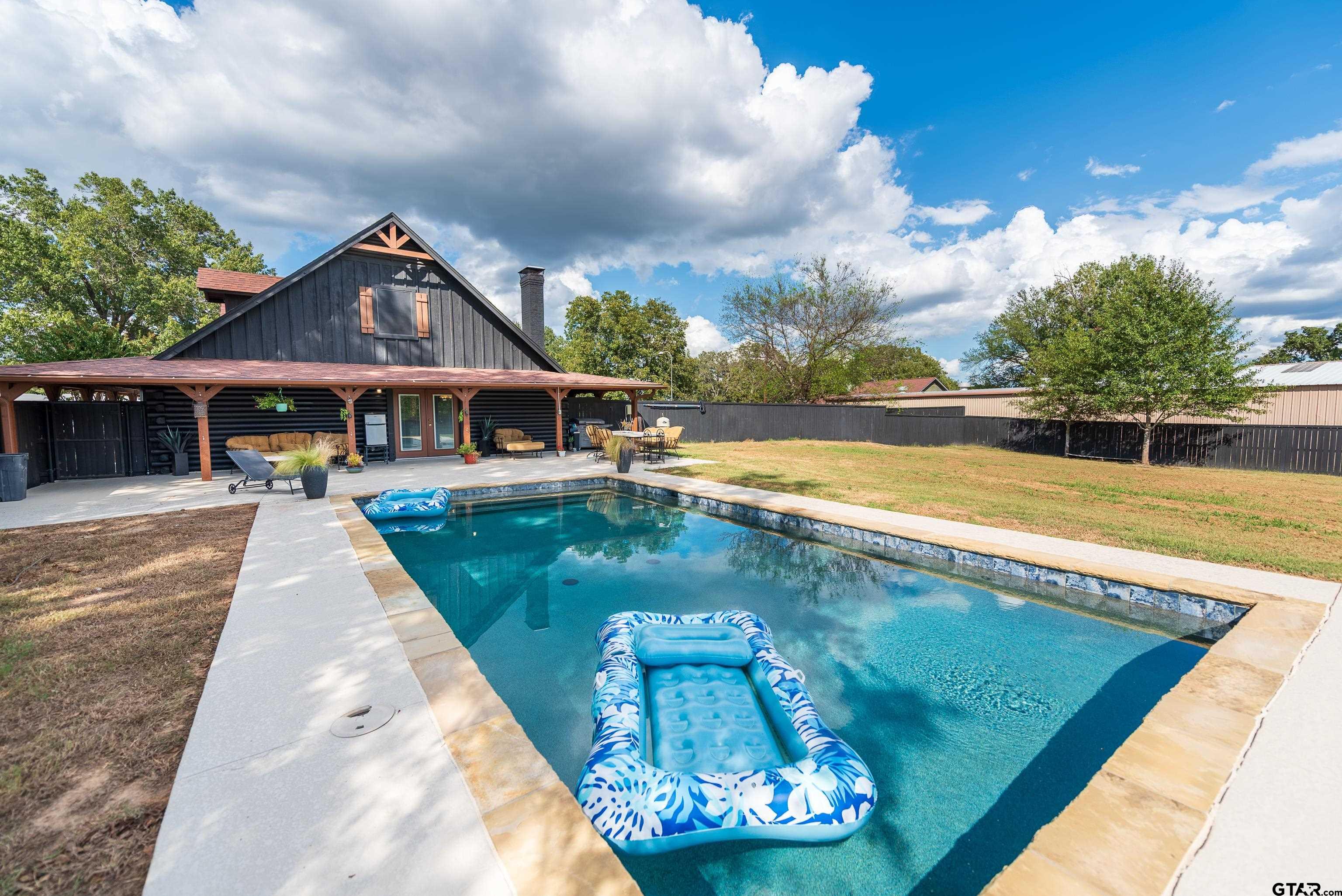 Mt Vernon, Texas, 75457, United States, 3 Bedrooms Bedrooms, ,3 BathroomsBathrooms,Residential,For Sale,1975148