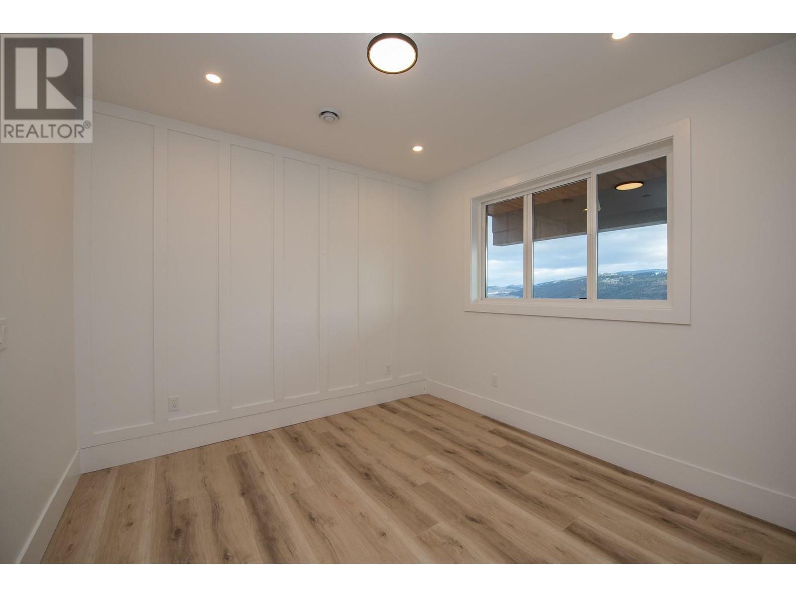 VERNON, British Columbia, V1H 2K9, CA, 4 Bedrooms Bedrooms, ,4 BathroomsBathrooms,Residential,For Sale,1838504