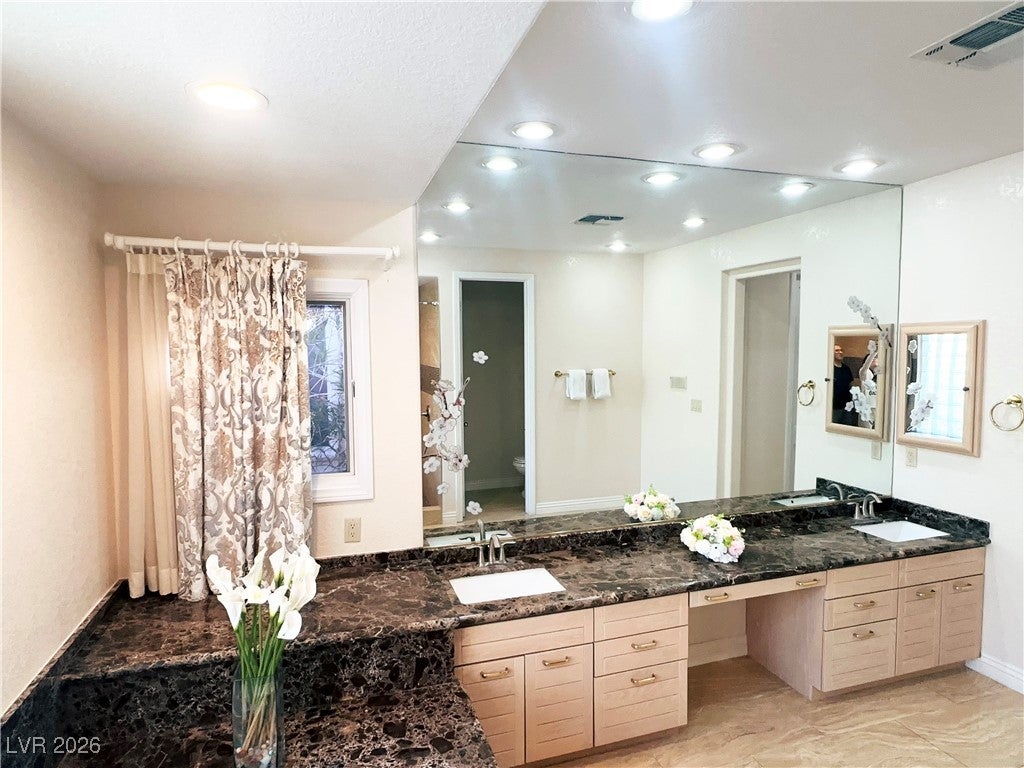 Las Vegas, Nevada, 89113, United States, 3 Bedrooms Bedrooms, ,3 BathroomsBathrooms,Residential,For Sale,2013017