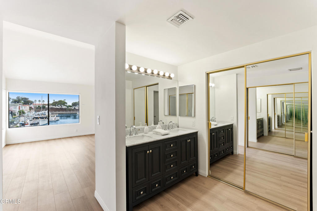 Oxnard, California, 93035, United States, 3 Bedrooms Bedrooms, ,3 BathroomsBathrooms,Residential,For Sale,1990201