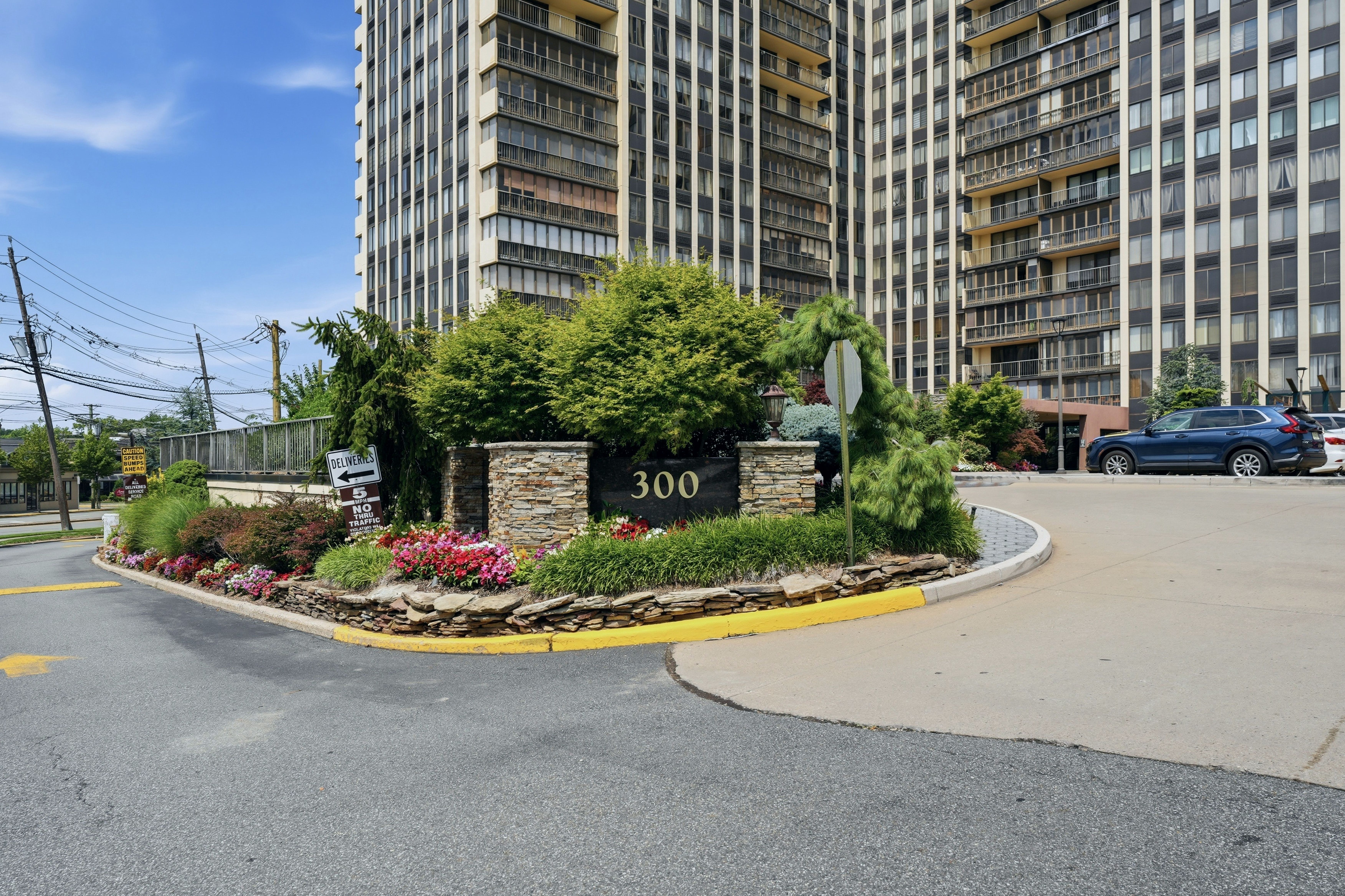  300 Winston Drive Unit #518, Cliffside Park, NJ 07010 - 物件實景