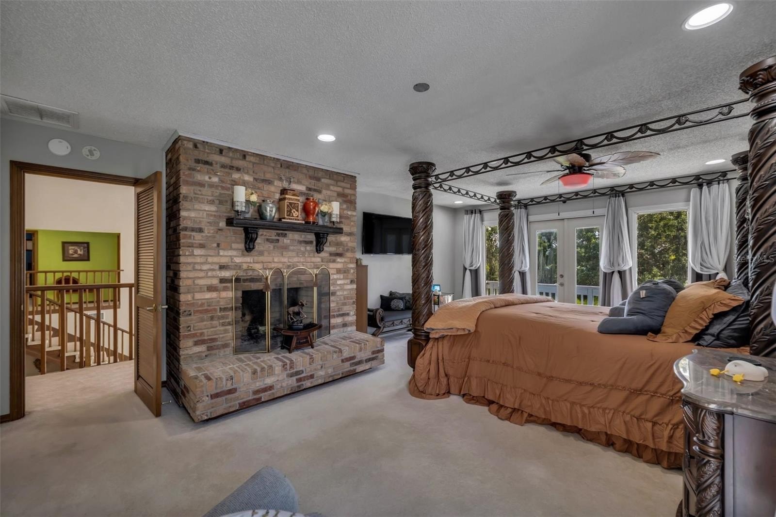 DELTONA, Florida, 32725, United States, 5 Bedrooms Bedrooms, ,3 BathroomsBathrooms,Residential,For Sale,1983219