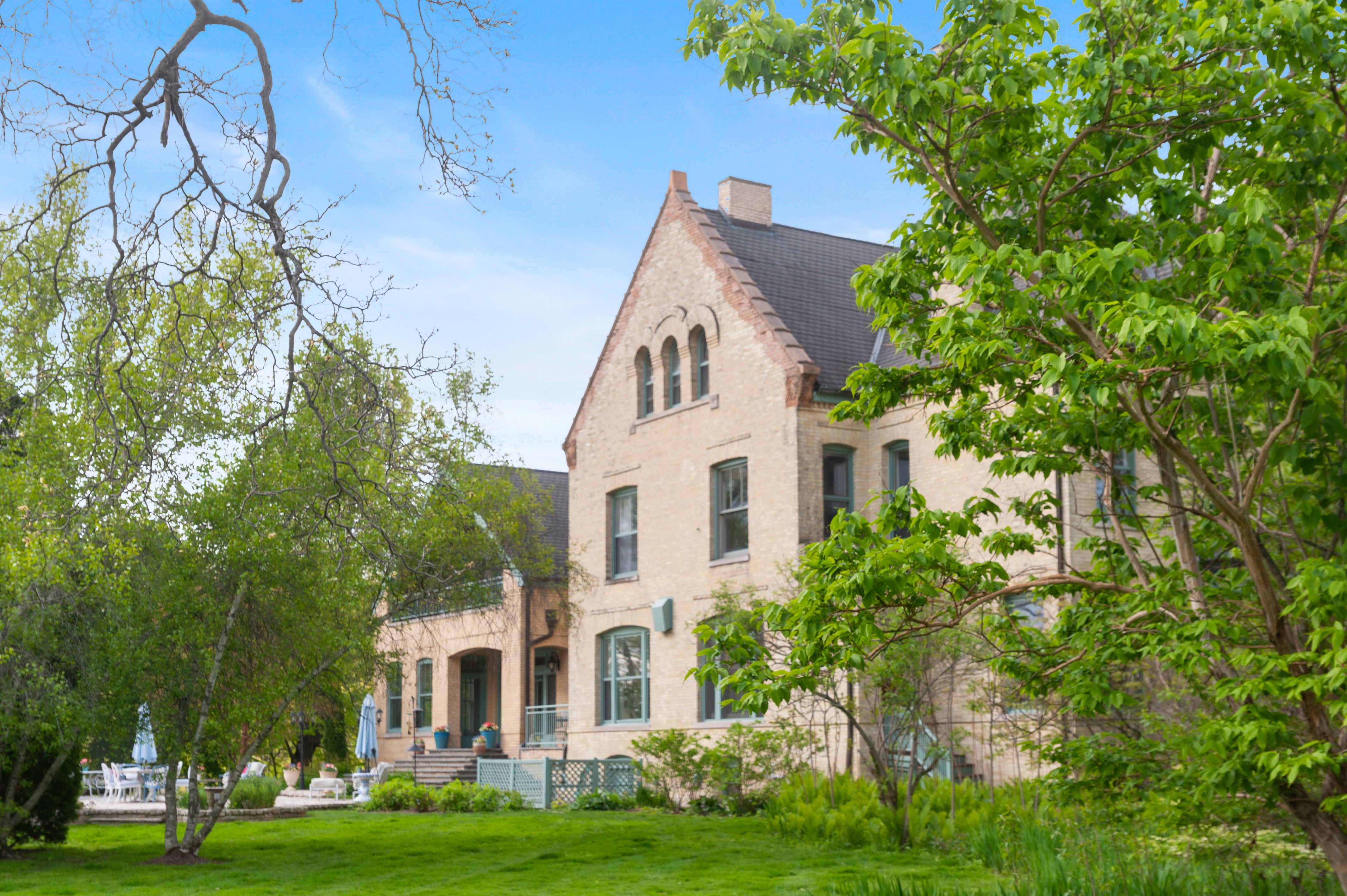  Historic Queen Anne Mansion Overlooking Lake Michigan - 物件實景