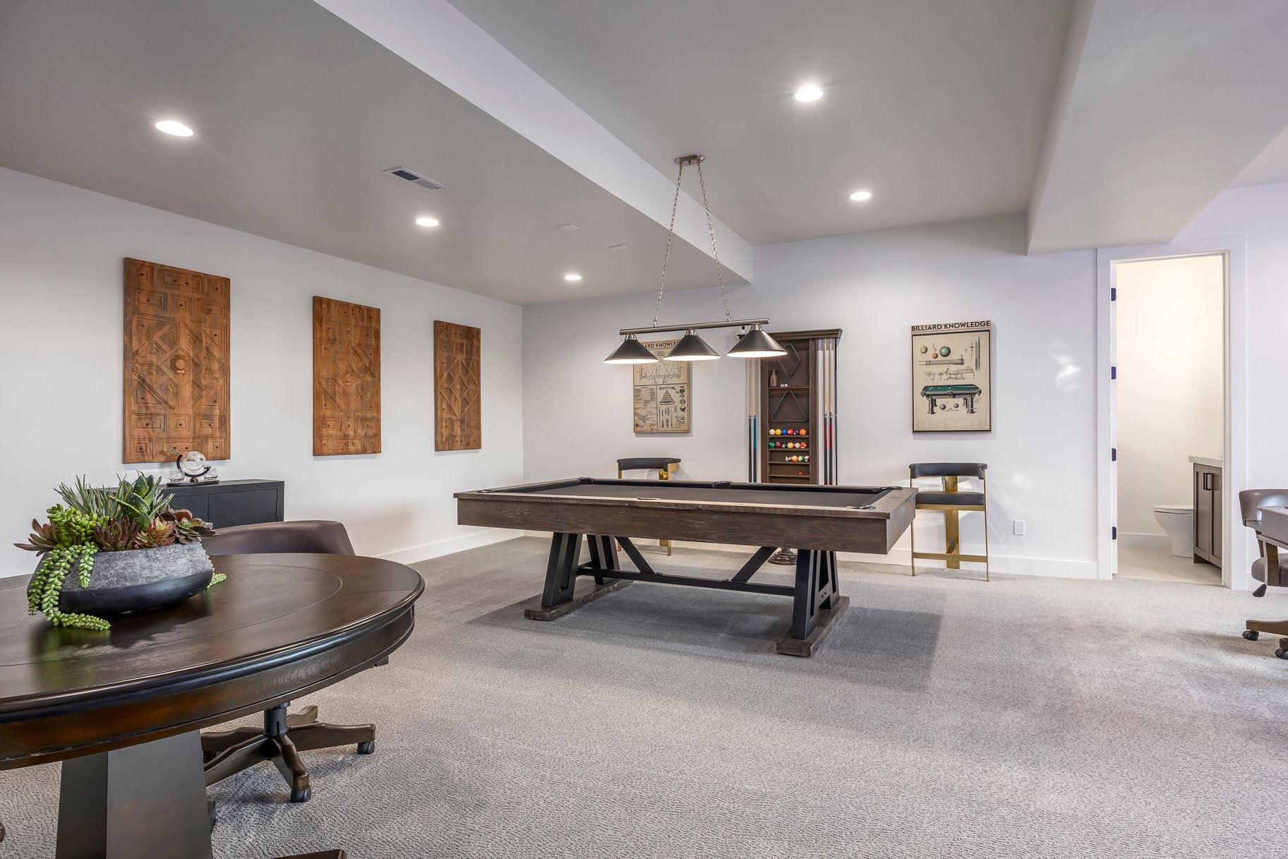  Nearly New Luxury Home with ADU, Views & Chef
