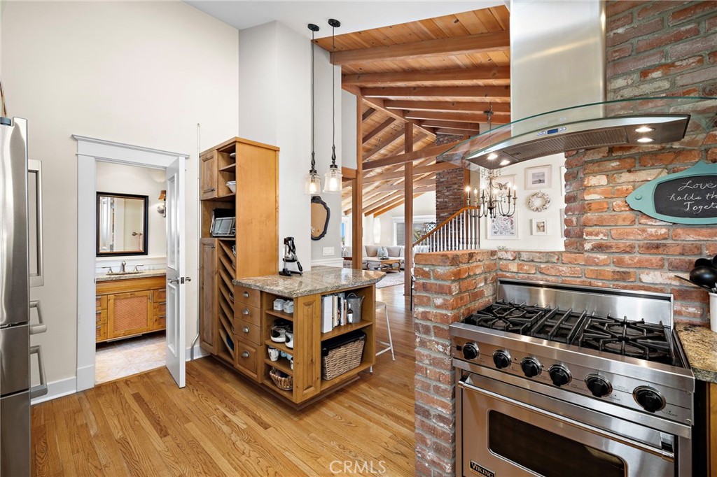 Laguna Beach, California, 92651, United States, 3 Bedrooms Bedrooms, ,3 BathroomsBathrooms,Residential,For Sale,1939683