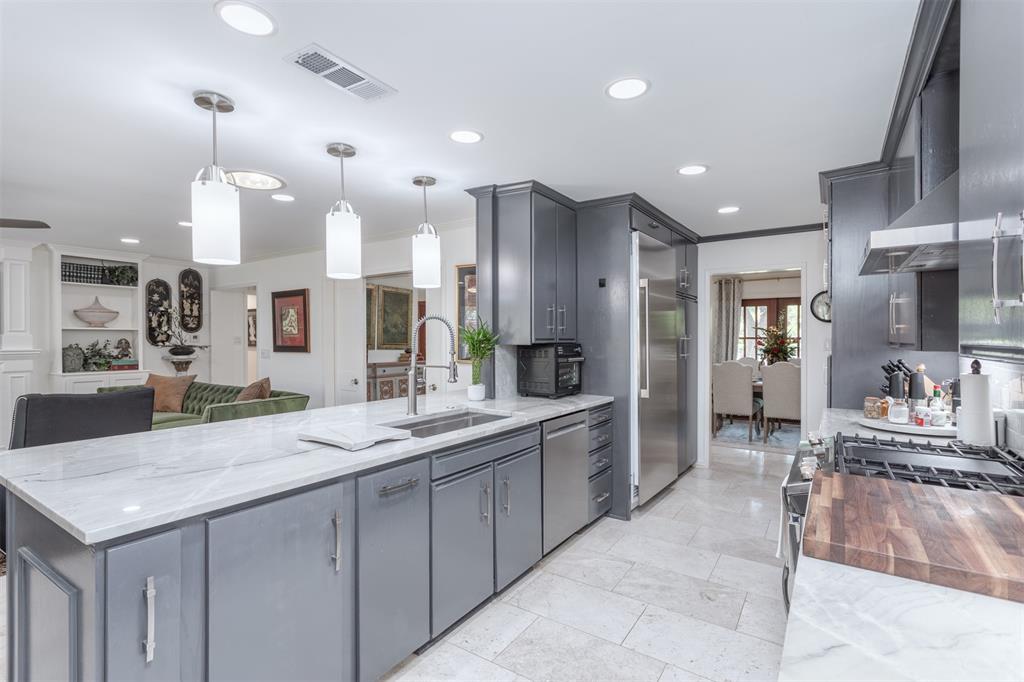 Dallas, Texas, 75229, United States, 4 Bedrooms Bedrooms, ,3 BathroomsBathrooms,Residential,For Sale,1751224