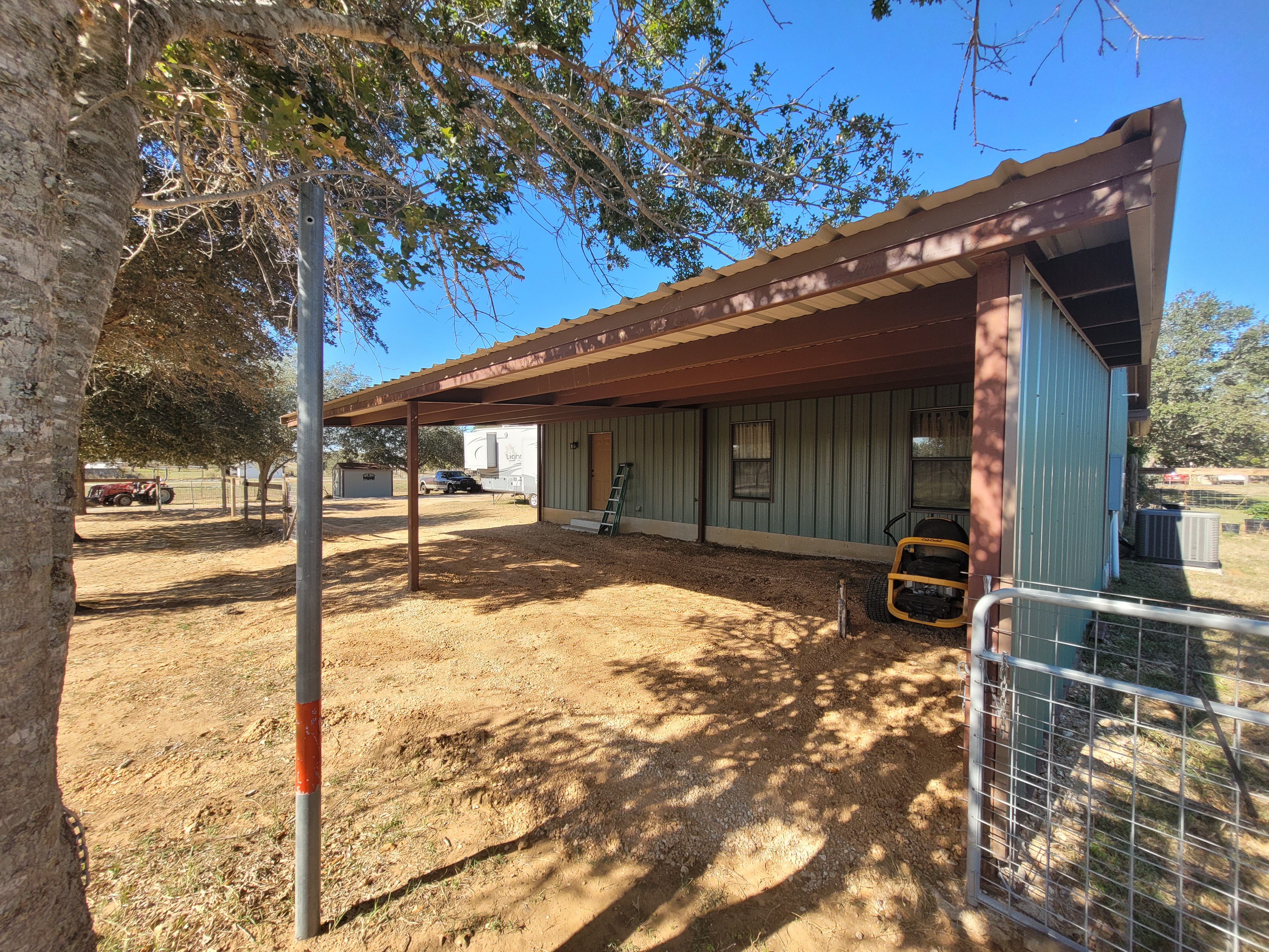 Stockdale, Texas, 78160, United States, 2 Bedrooms Bedrooms, ,1 BathroomBathrooms,Residential,For Sale,1990208