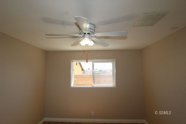 Sunland St, Ridgecrest, CA 93555 #1