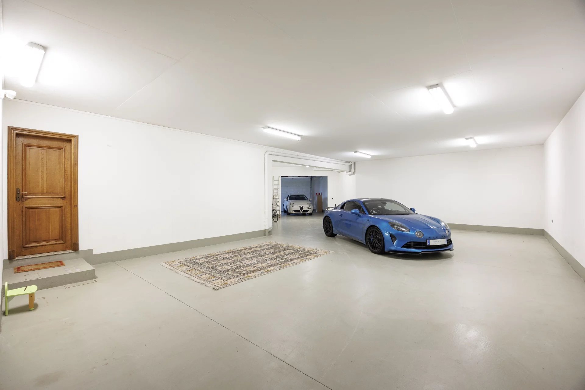 Saint-Paul-de-Vence, Provence-Alpes-Côte d’Azur, 06570, FR, 5 Bedrooms Bedrooms, ,Residential,For Sale,1916847