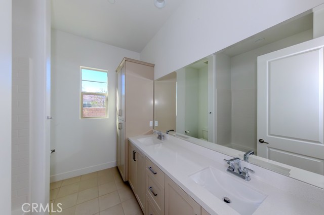 Corona, California, 92883, United States, 3 Bedrooms Bedrooms, ,3 BathroomsBathrooms,Residential,For Sale,1842584