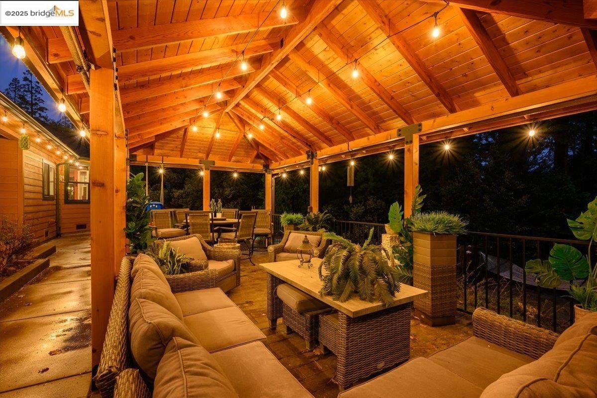 Twain Harte, California, 95383, United States, 3 Bedrooms Bedrooms, ,2 BathroomsBathrooms,Residential,For Sale,1996763