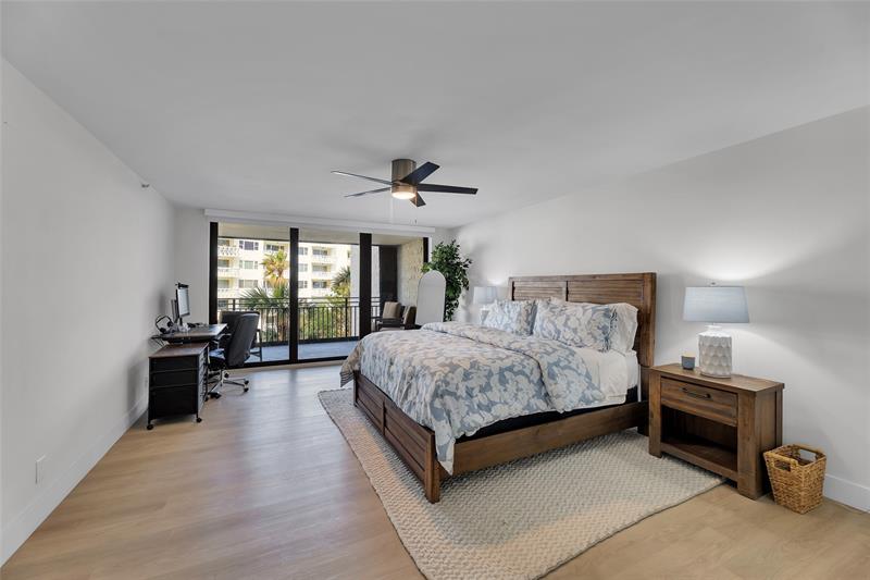 Hillsboro Beach, Florida, 33062, United States, 2 Bedrooms Bedrooms, ,3 BathroomsBathrooms,Residential,For Sale,1942268