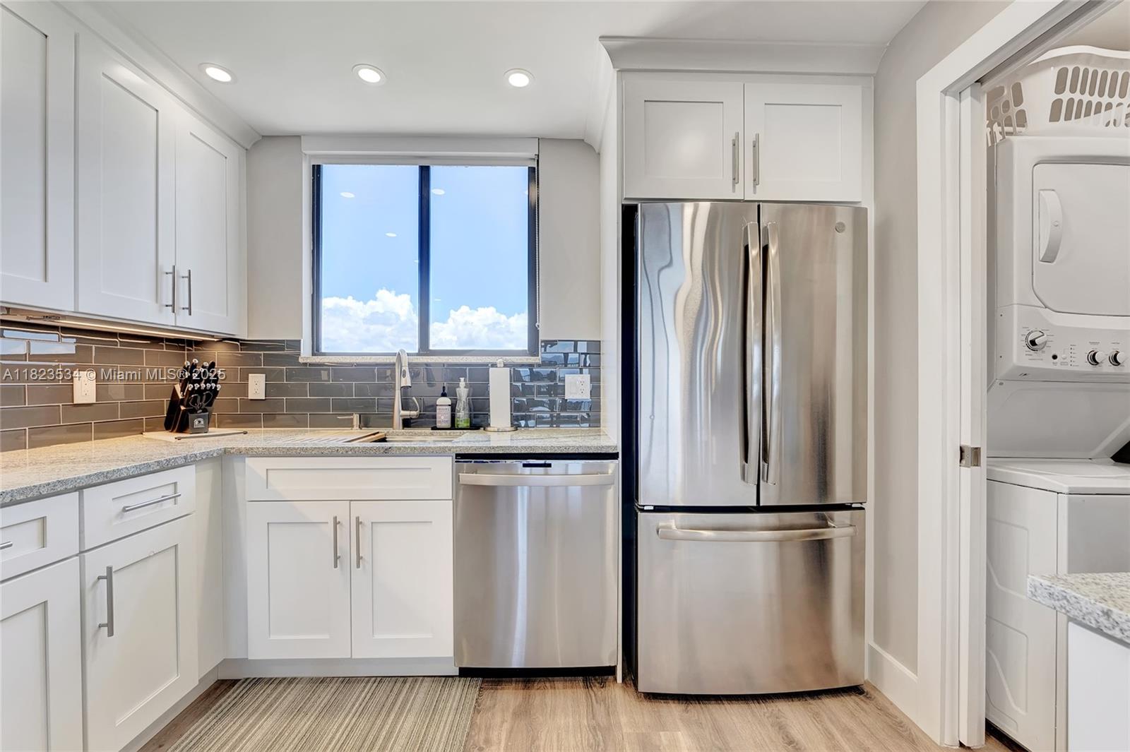 Jupiter, Florida, 33477, United States, 2 Bedrooms Bedrooms, ,2 BathroomsBathrooms,Residential,For Sale,1866717
