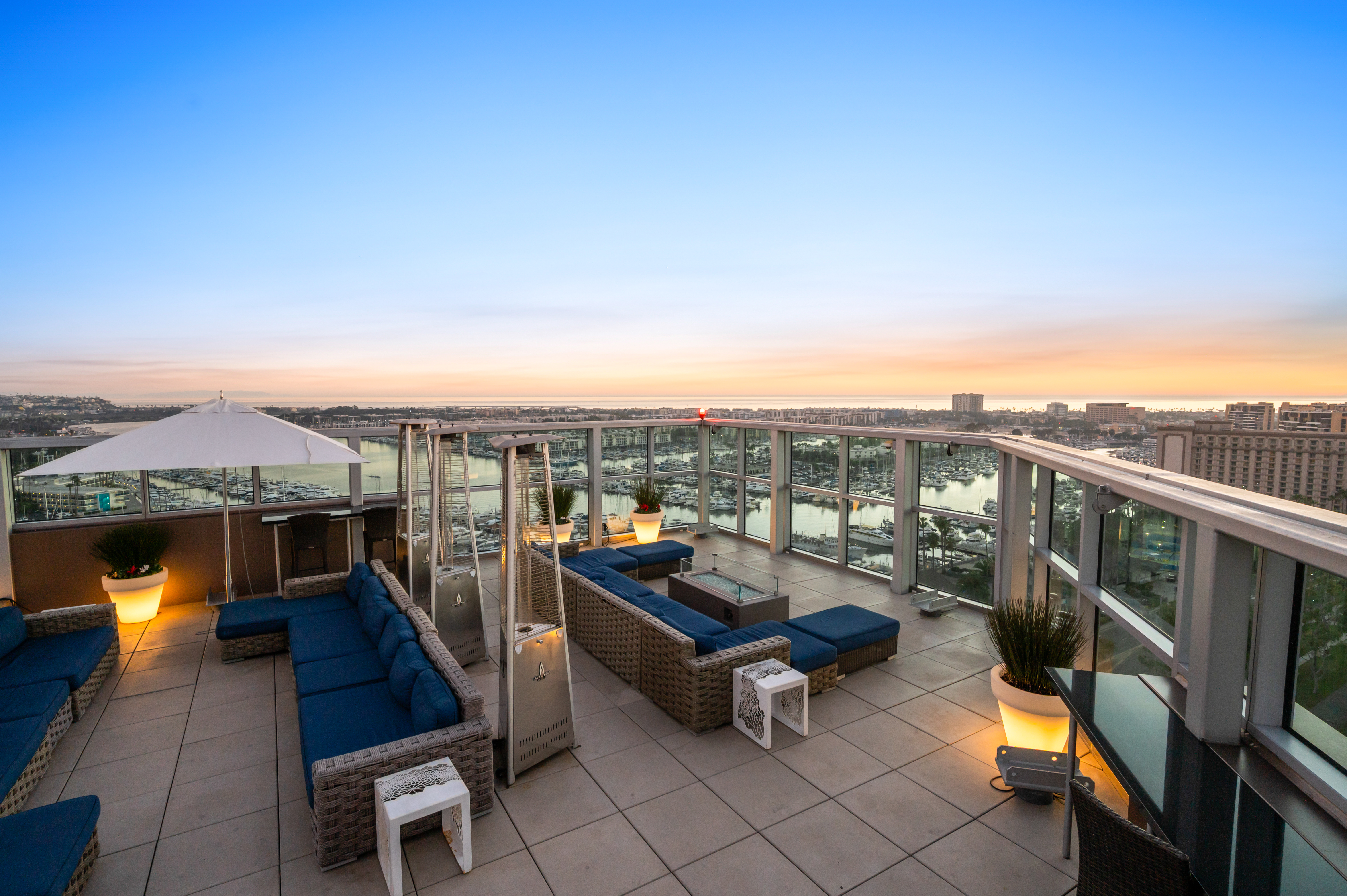  13700 Marina Pointe Drive #611, Marina del Rey, CA 90292 - 物件實景