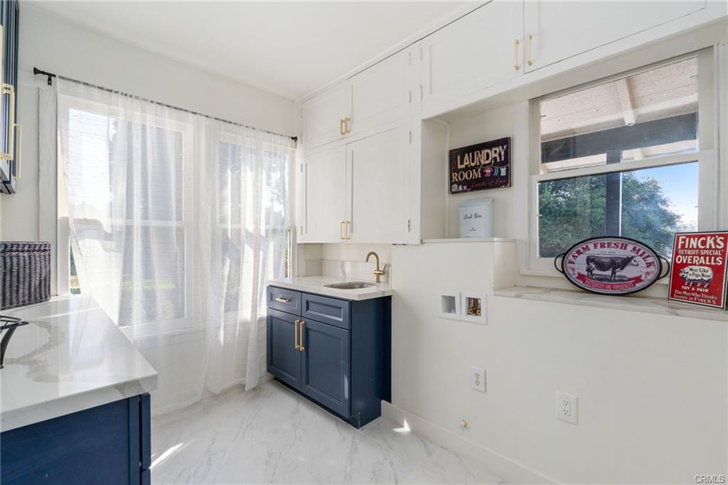 Redlands, California, 92373, United States, 5 Bedrooms Bedrooms, ,4 BathroomsBathrooms,Residential,For Sale,1810586