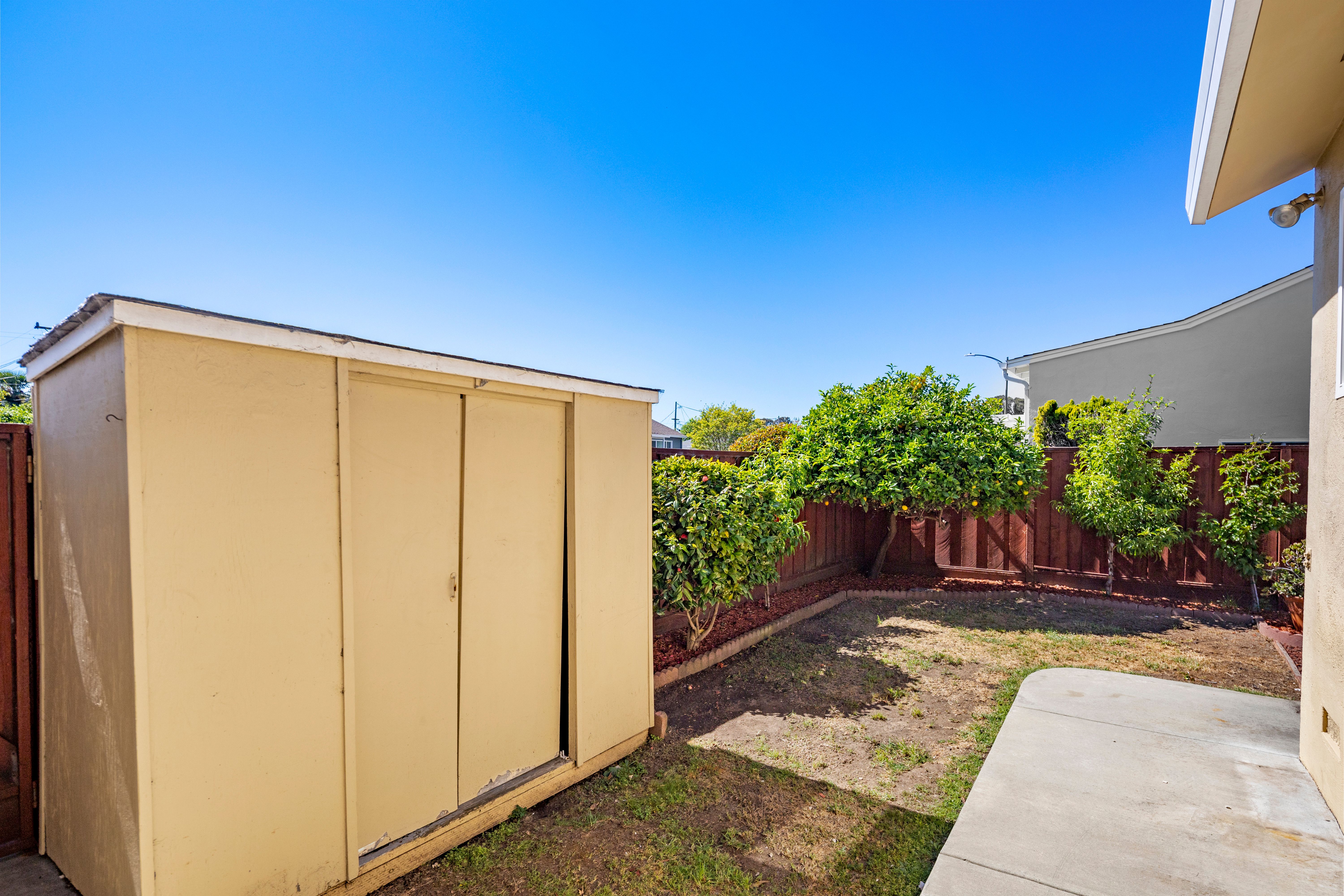  Single Story Rancher in Desirable San Mateo Village - 物件實景