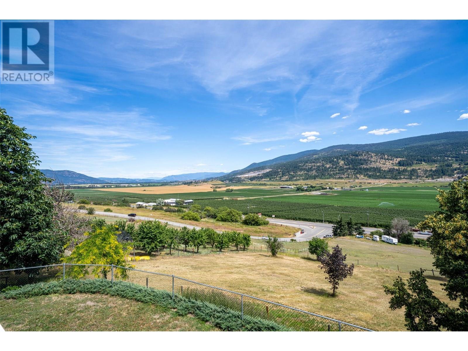 VERNON, British Columbia, V1H 1X1, CA, 4 Bedrooms Bedrooms, ,3 BathroomsBathrooms,Residential,For Sale,1948801