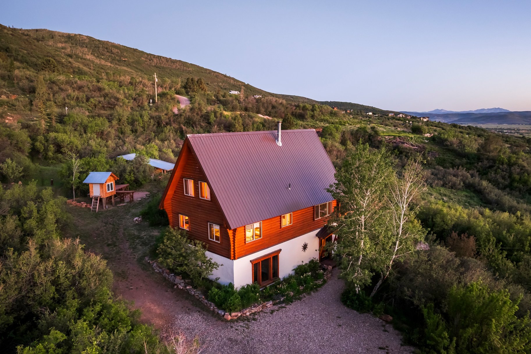  Coming soon Handcrafted Mountain Property on 5 Acres with Views - 物件實景