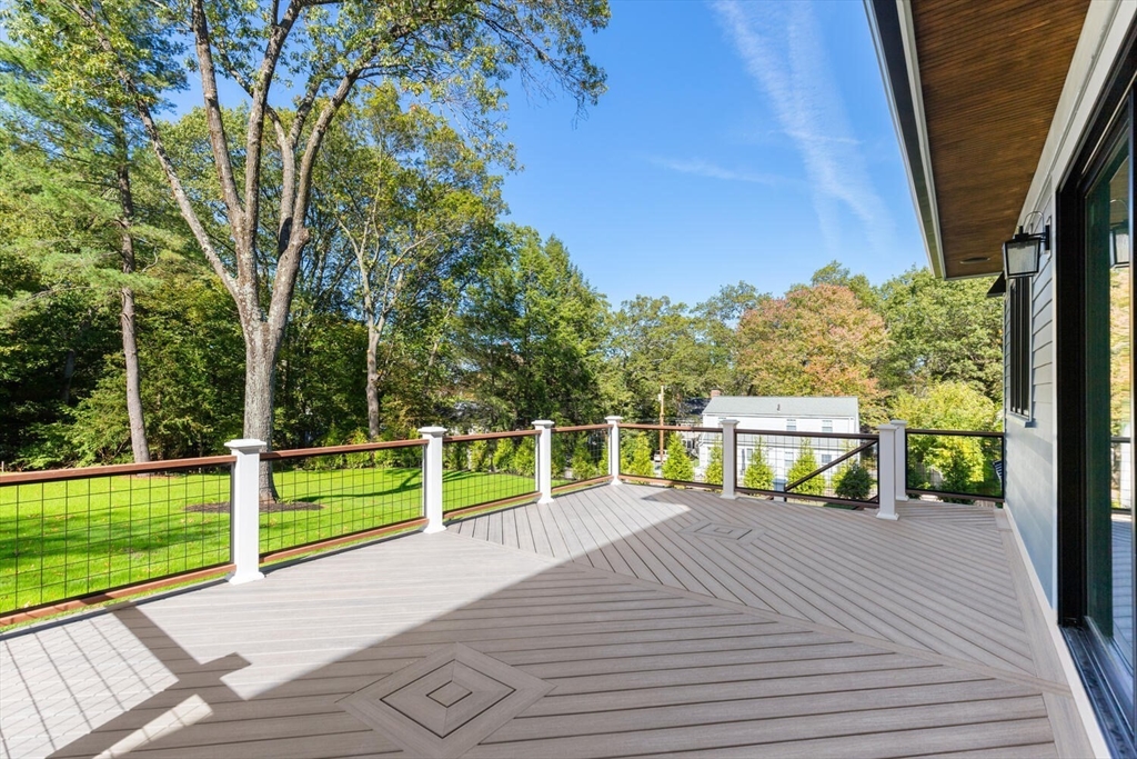 Lexington, Massachusetts, 02421, United States, 5 Bedrooms Bedrooms, ,7 BathroomsBathrooms,Residential,For Sale,1946947