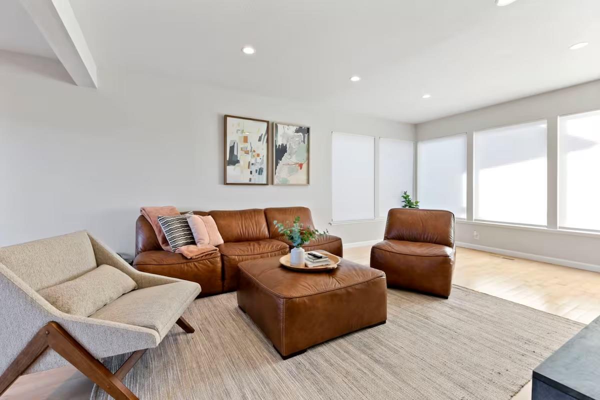 Pacifica, California, 94044, United States, 4 Bedrooms Bedrooms, ,4 BathroomsBathrooms,Residential,For Sale,1988181