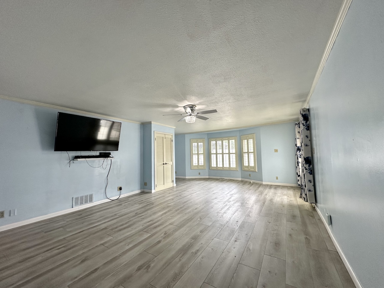 Union City, Tennessee, 38261, United States, 6 Bedrooms Bedrooms, ,5 BathroomsBathrooms,Residential,For Sale,1924324