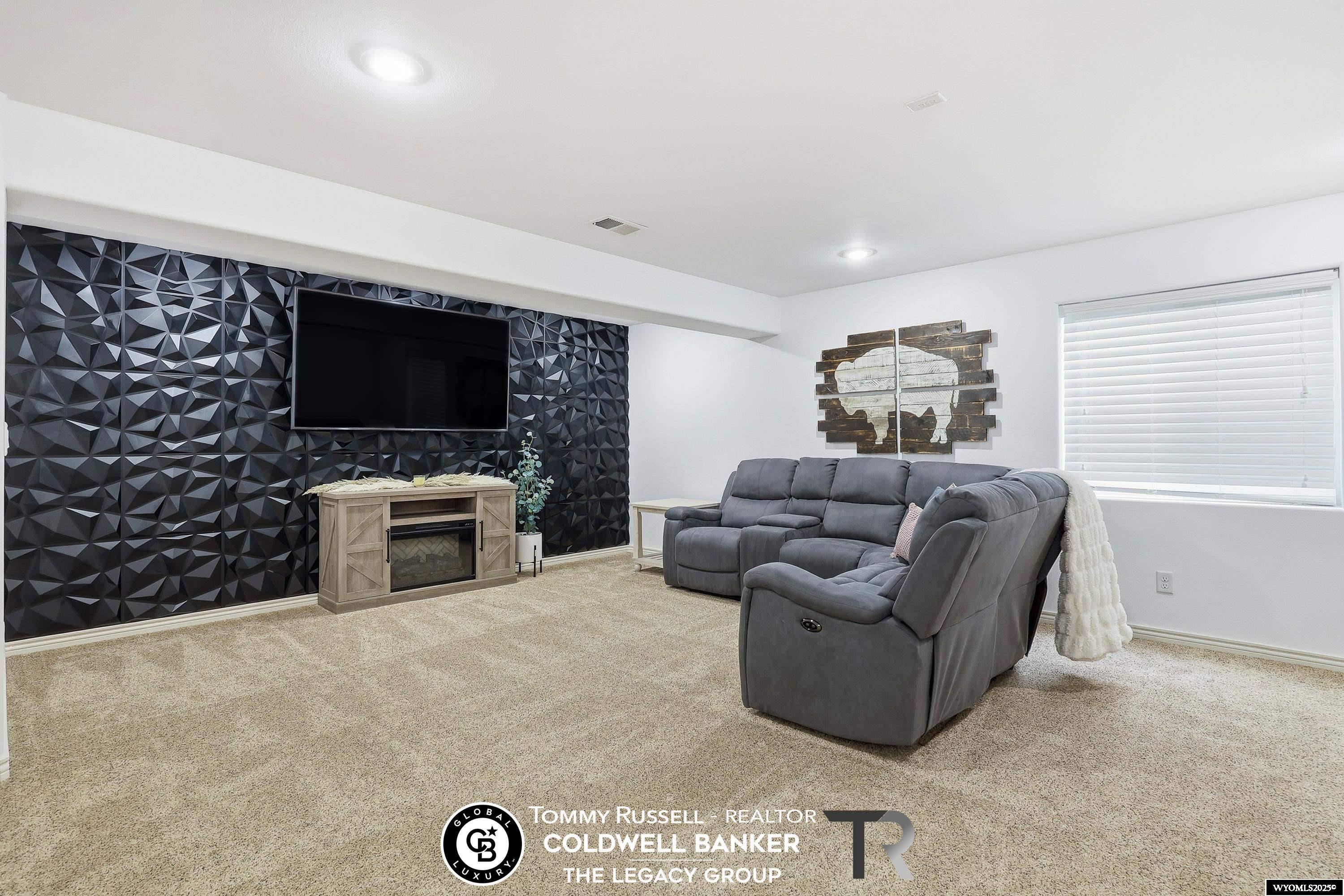 Casper, Wyoming, 82609, United States, 4 Bedrooms Bedrooms, ,3 BathroomsBathrooms,Residential,For Sale,1995940