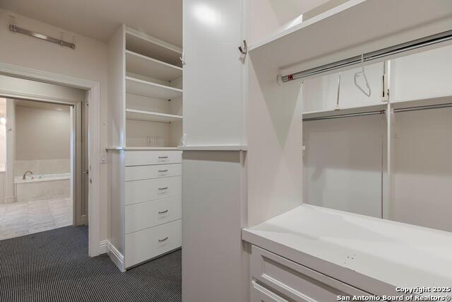 Kerrville, Texas, 78028, United States, 3 Bedrooms Bedrooms, ,5 BathroomsBathrooms,Residential,For Sale,2002540