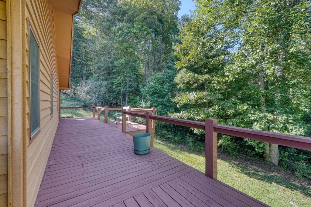 Blairsville, Georgia, 30512, United States, 2 Bedrooms Bedrooms, ,2 BathroomsBathrooms,Residential,For Sale,1932142