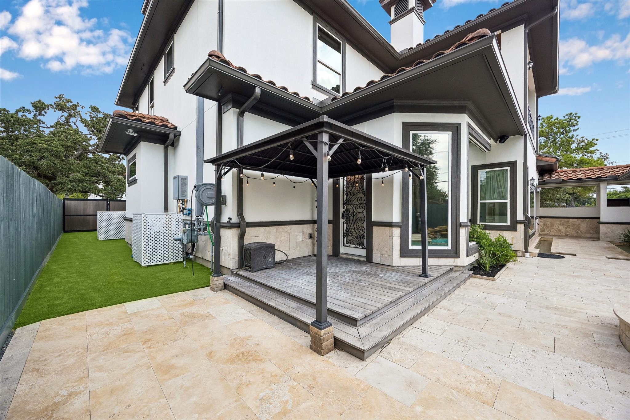  9761 Westview Drive - 物件實景