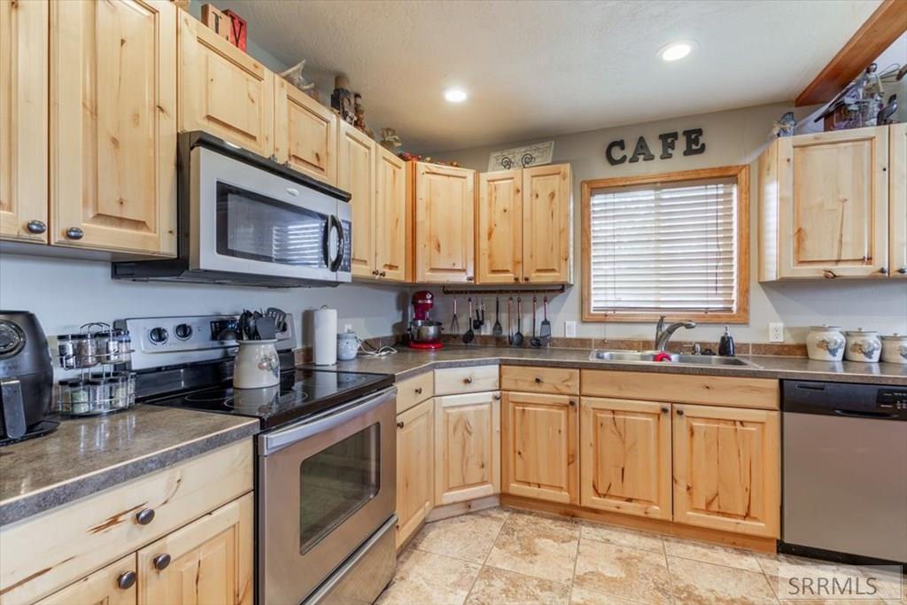 ISLAND PARK, Idaho, 83429, United States, 3 Bedrooms Bedrooms, ,2 BathroomsBathrooms,Residential,For Sale,2048792
