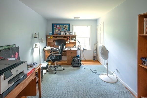 Northampton, Massachusetts, 01062, United States, 3 Bedrooms Bedrooms, ,3 BathroomsBathrooms,Residential,For Sale,1848678