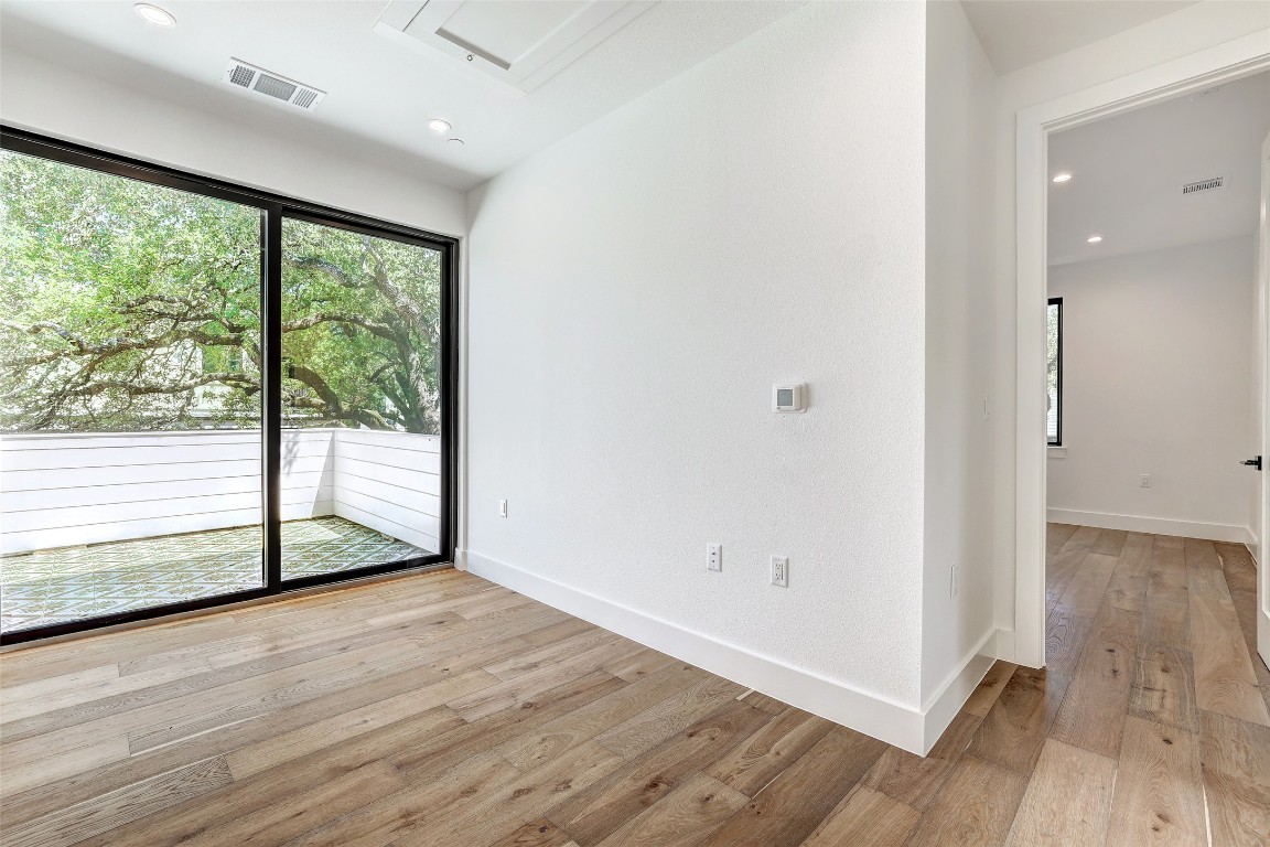 Austin, Texas, 78704, United States, 2 Bedrooms Bedrooms, ,3 BathroomsBathrooms,Residential,For Sale,1848594