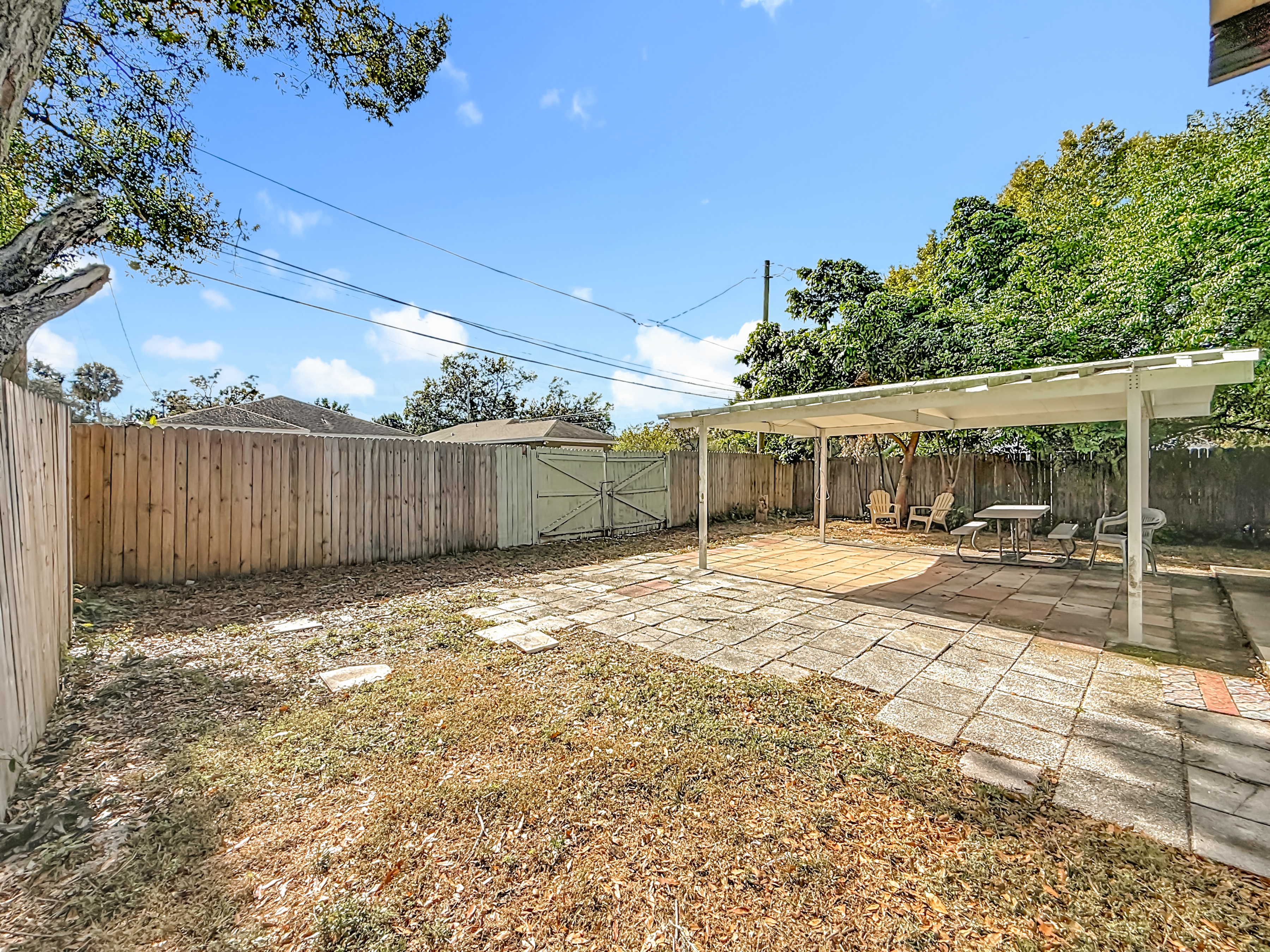 St. Petersburg, Florida, 33713, United States, 4 Bedrooms Bedrooms, ,2 BathroomsBathrooms,Residential,For Sale,2005721