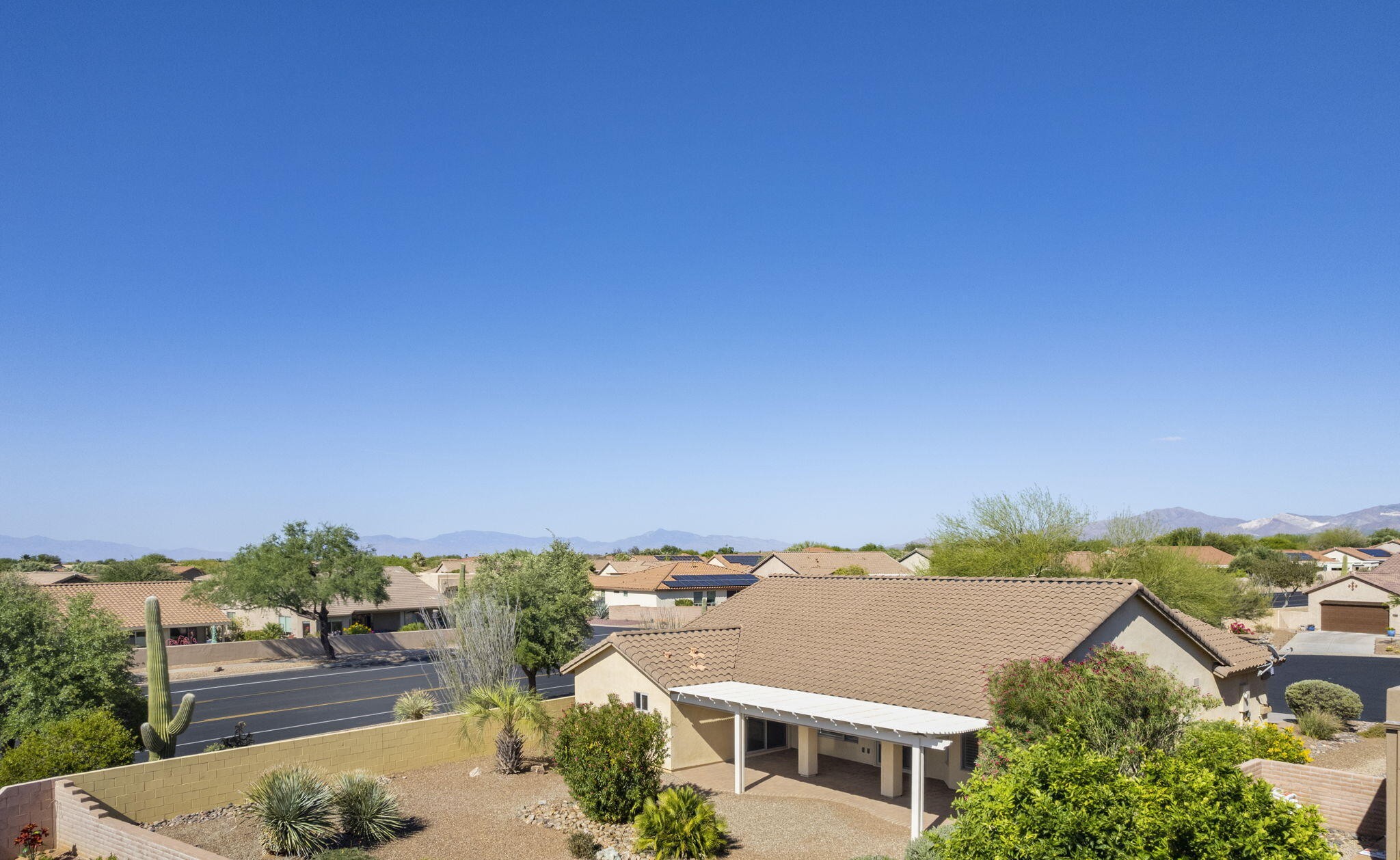  763 N Skywalker Place  Green Valley, AZ - 物件實景