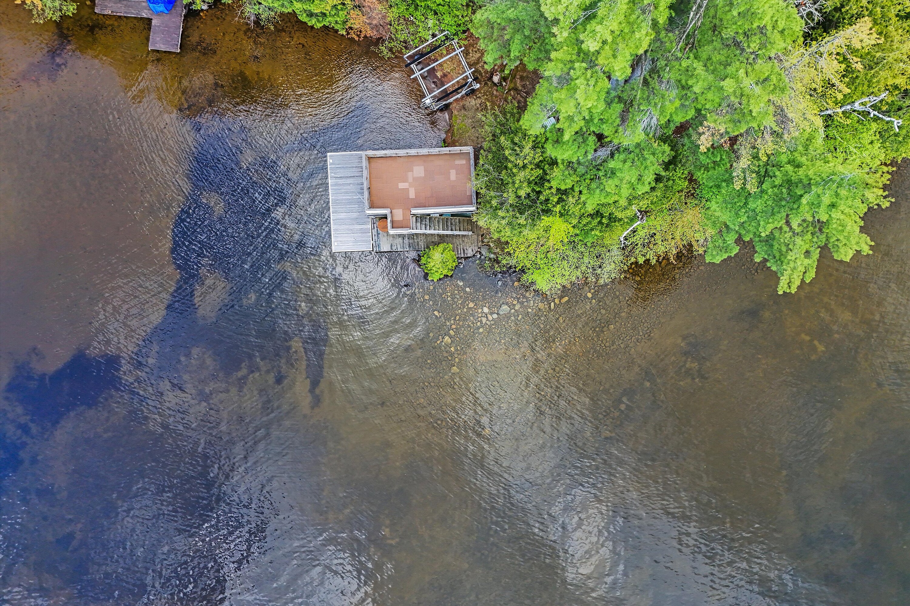  Coveted Area of Lake of Bays - 物件實景