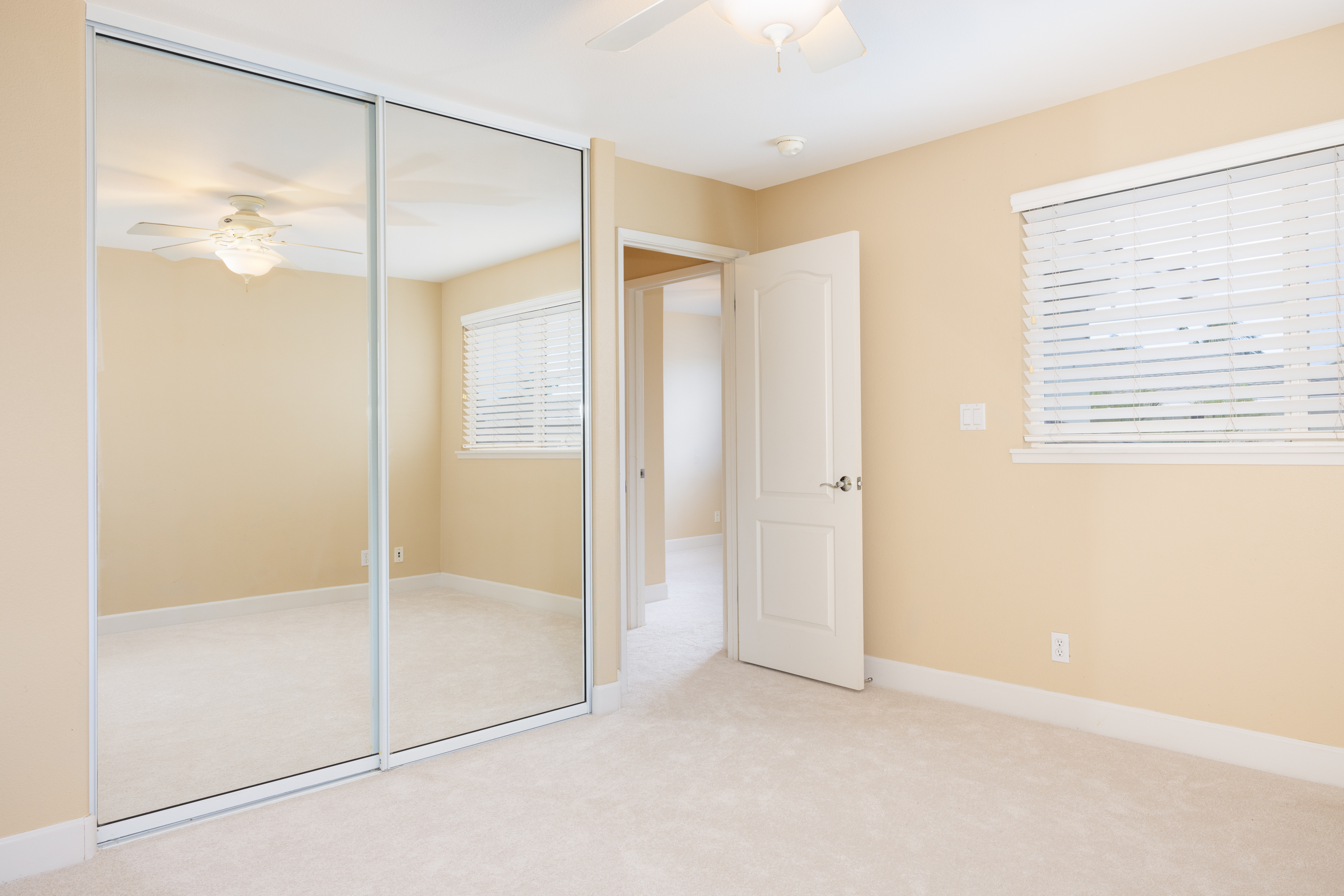 Kapolei, Hawaii, 96707, United States, 3 Bedrooms Bedrooms, ,2 BathroomsBathrooms,Residential,For Sale,2048941