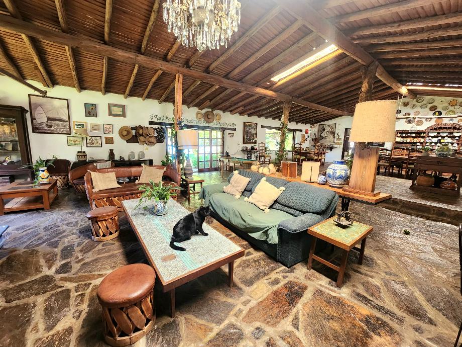 Temascaltepec, Estado de méxico, 51300, Mexico, 7 Bedrooms Bedrooms, ,7 BathroomsBathrooms,Residential,For Sale,1942225