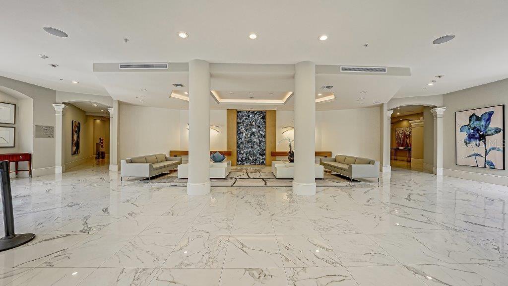 Longboat Key, Florida, 34228, United States, 3 Bedrooms Bedrooms, ,4 BathroomsBathrooms,Residential,For Sale,1962388