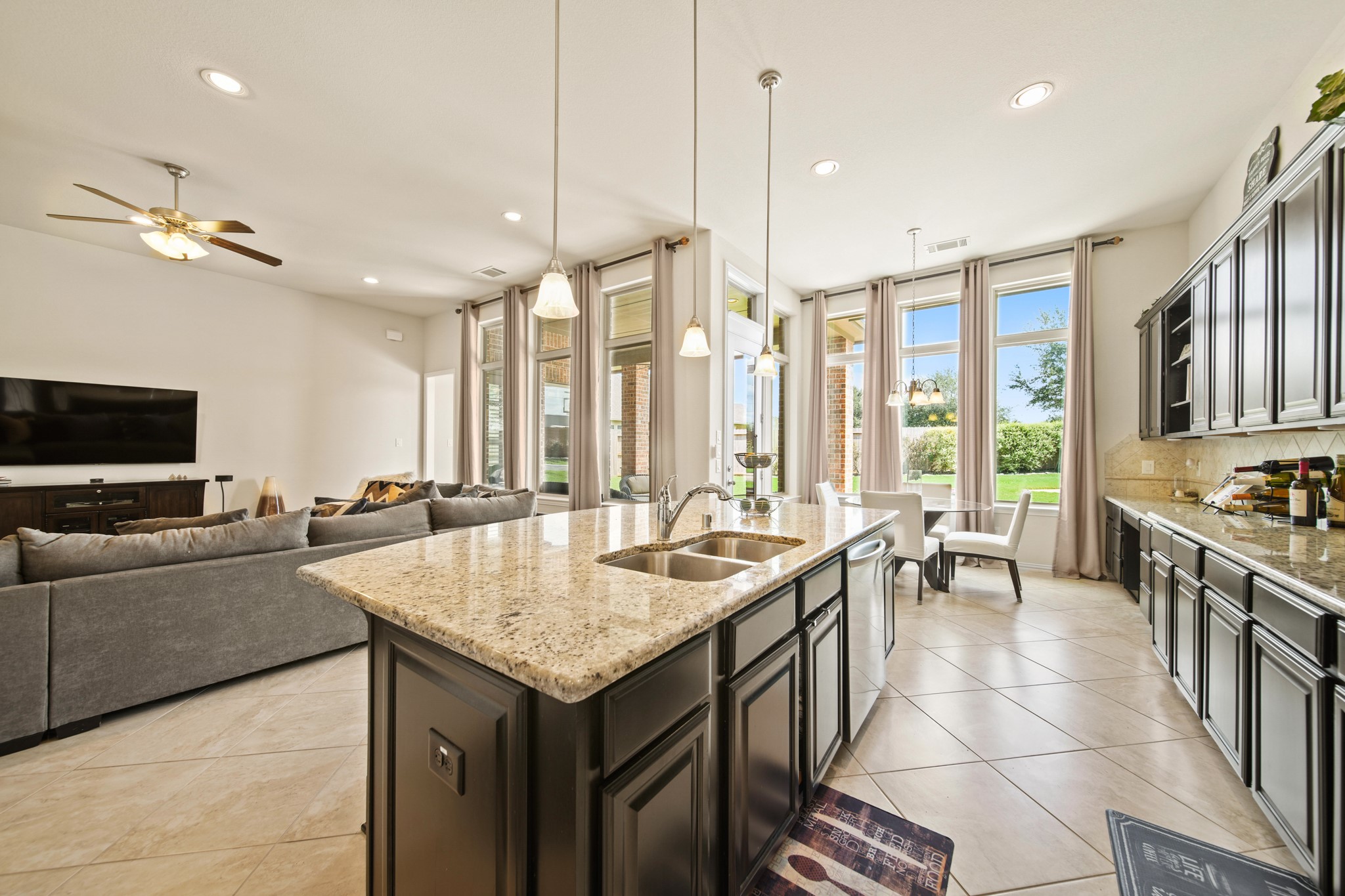 Richmond, Texas, 77407, United States, 4 Bedrooms Bedrooms, ,3 BathroomsBathrooms,Residential,For Sale,1940812